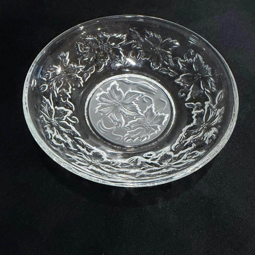 Set of 2 Princess House bowls Fantasia Collection